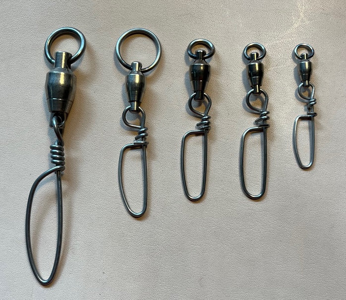 All Sampo Coastlock Swivels, five sizes - Mike's Falconry Supplies